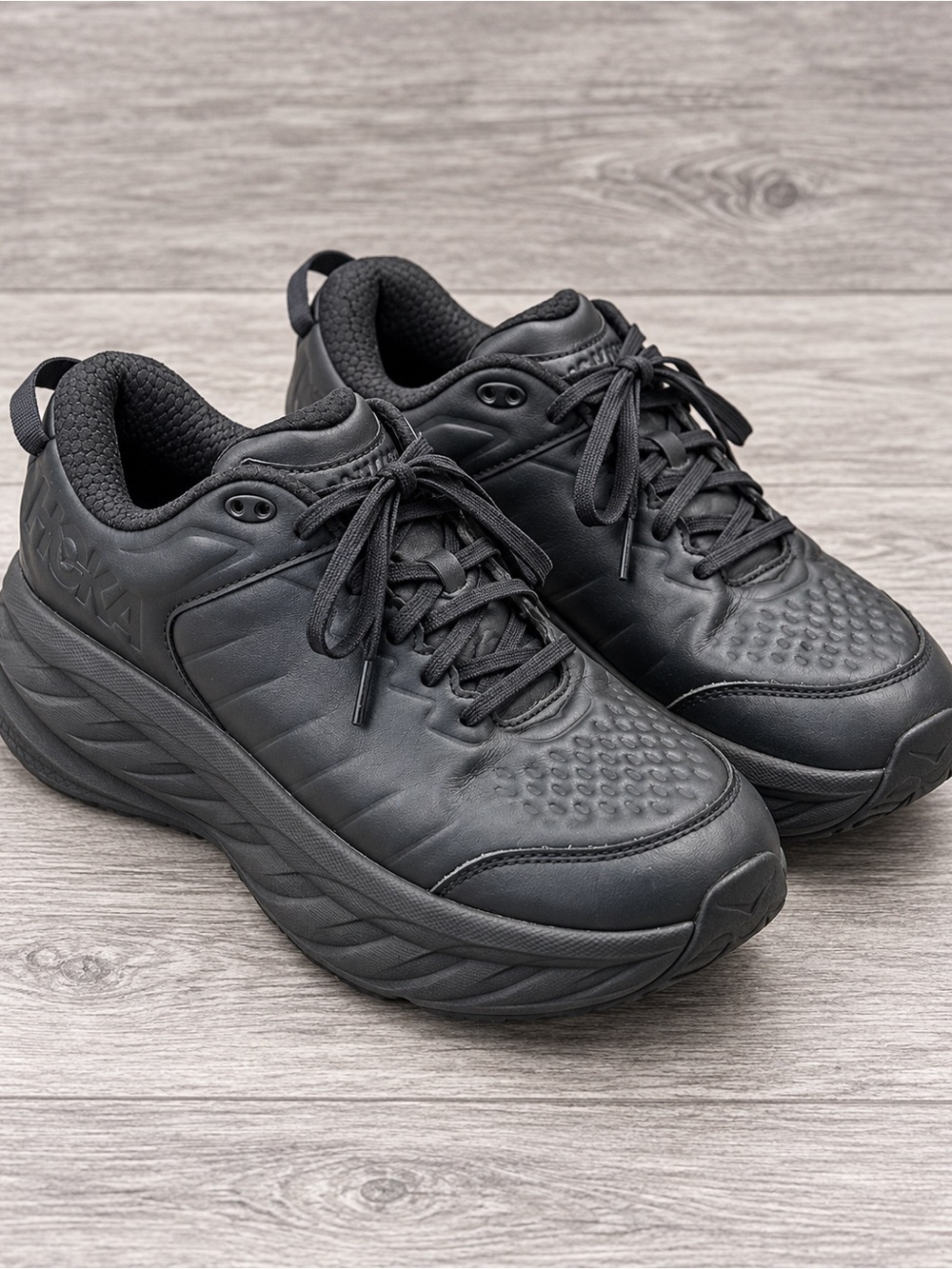 Hoka One One Bondi Women’s Size 11 All-Black Cushioned Walking Sneakers - Picture 2 of 13
